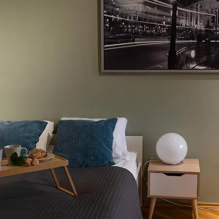 Tamka - Location, Park And Metro Nearby - By Rentujemy Warsaw