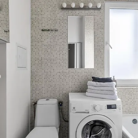 Tamka - Location, Park And Metro Nearby - By Rentujemy