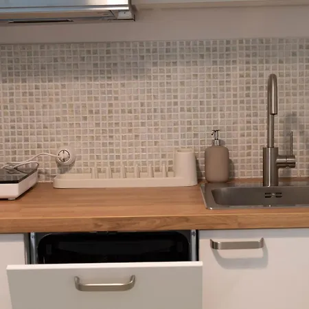 Apartment Tamka - Location, Park And Metro Nearby - By Rentujemy *